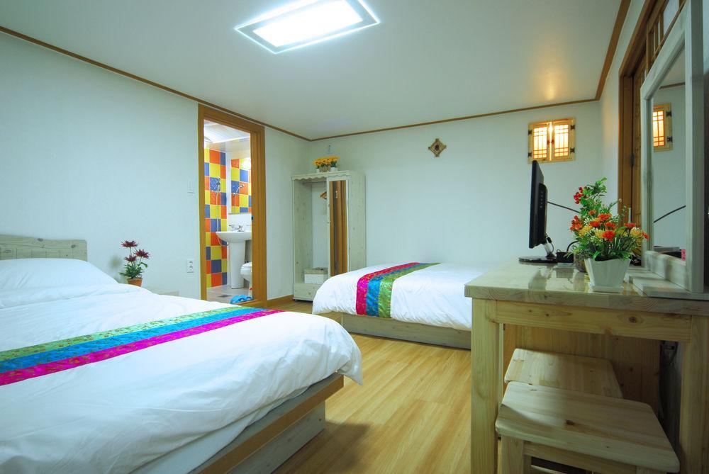 Mago Guesthouse Seoul Exterior photo